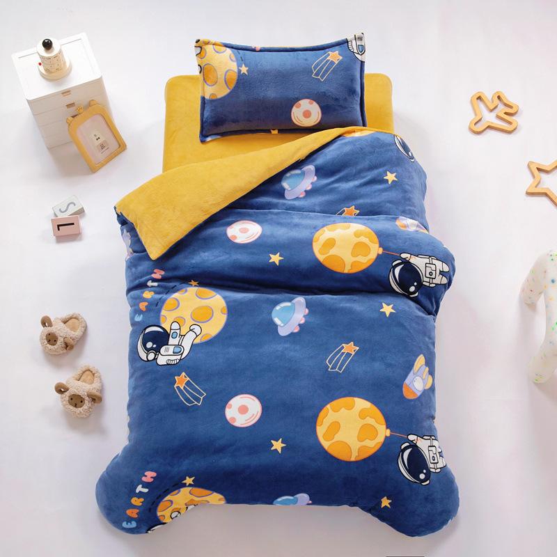 Baby Cartoon Print Bedding Set Duvet Covers Pillowcases Set Autumn Winter Warm Suede Bedclothes Bed Linen CP29