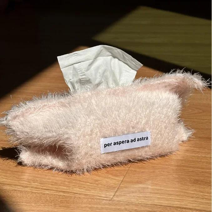

Plush Tissue Box Hanging Napkin Bag Cute Camlet Decoration Household Nordic Paper Storage Holder Bedroom Towel Organizer Case рожевий