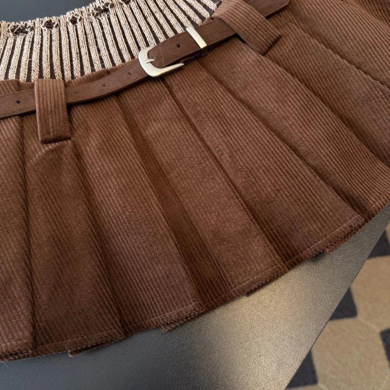 European & American Style Retro Knit Waistband Corduroy Pleated Short Skirt for Fall/Winter