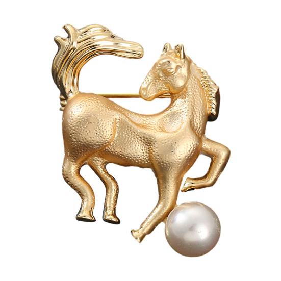 Brooch Pin Horse Design Enamel Pin with Imitation Crystals Enamel Faux Pearls Fairy Tale Brooch Artistic Accessories