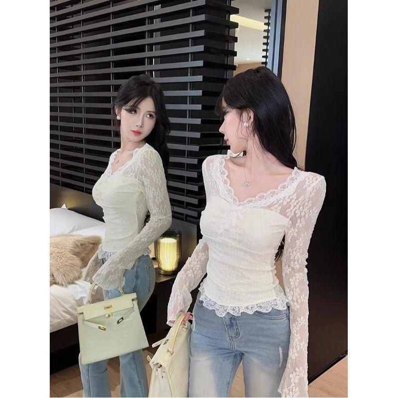 Spring Autumn V-neck Lace Patchwork Sexy Fashion Tee Women Long Sleeve Hollow Out Bottomed Pullover T-shirt Top