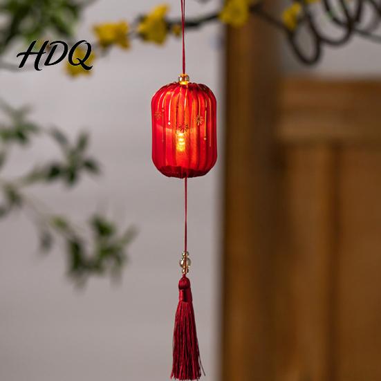 Decorative Hanging Lights Traditional Mini Chinese Lantern with LED Light Handheld Middle Warm Ambient Lighting Autumn Festival for Spring Festival,