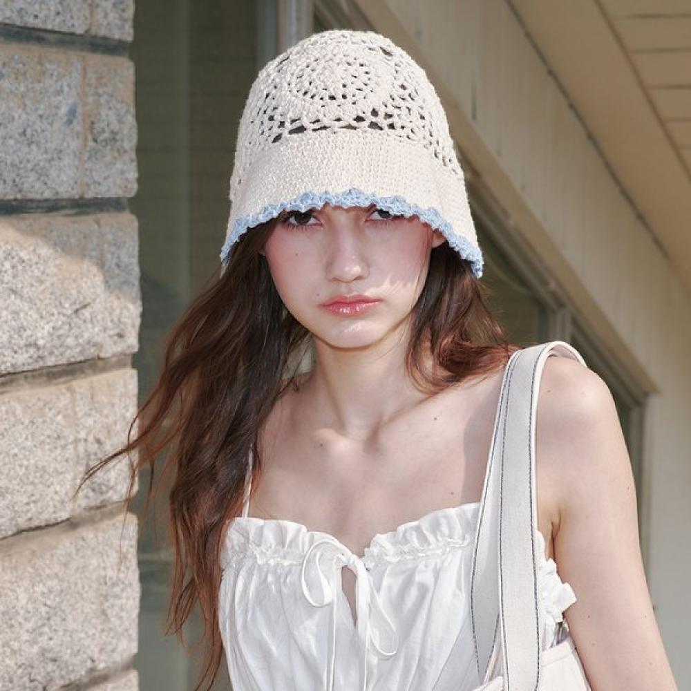 Allincomplete Sunflower Shell Crocheted Hat 2 Colors Ivory (SunFlower Shell)