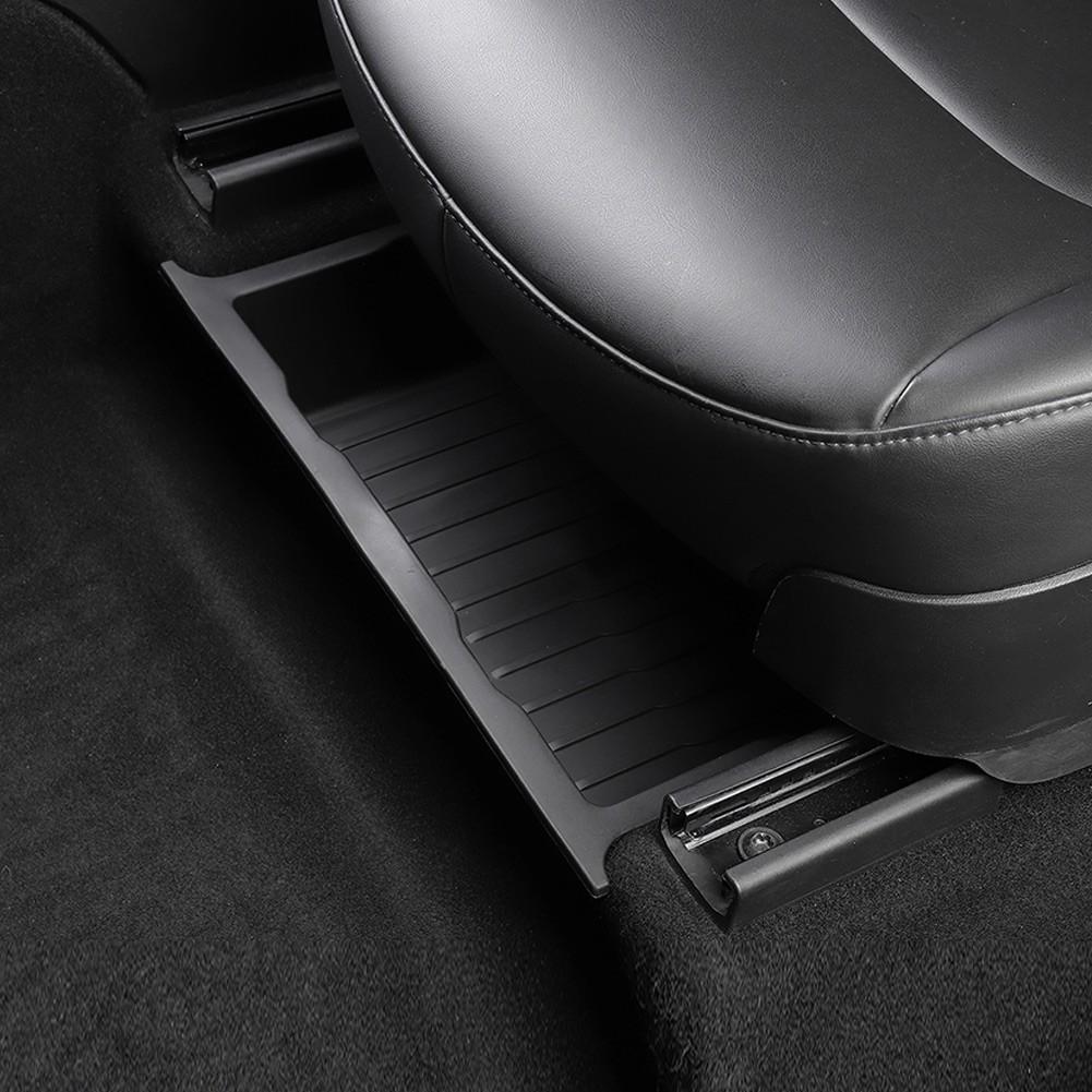 Výměna organizéru úložného prostoru TPE pod sedadly