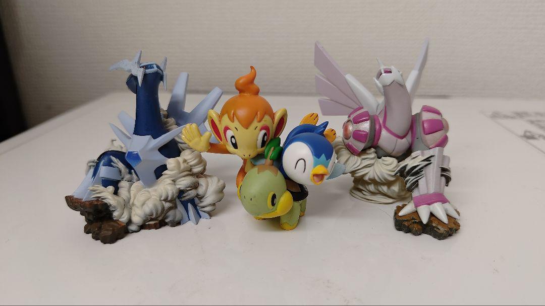 

[USED] Three bonus figures for purchasing Pokémon Diamond & Pearl