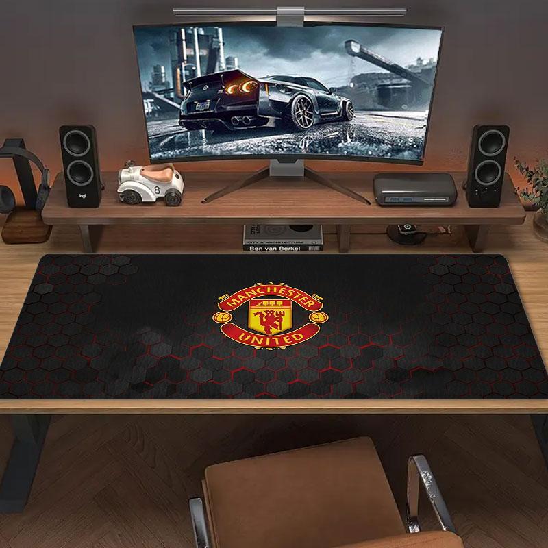Manchester United F Large Size Mouse Pad Large Gaming Table Cushion Non-slip Laptop Tablet Big Mousepad XXL Mat Mini PC Playmat With Lock Edge
