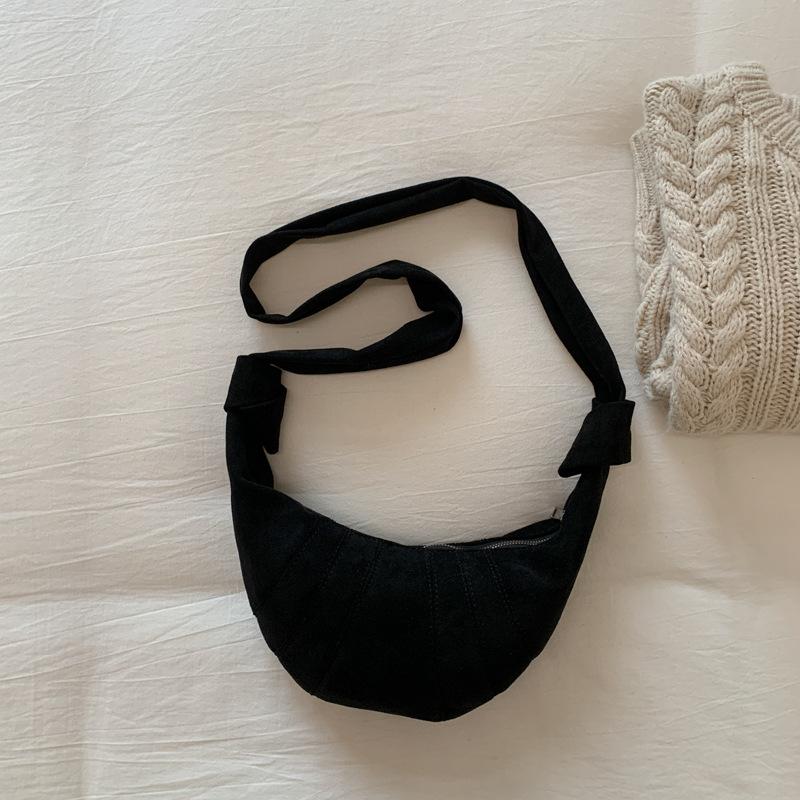 Niche Design Fashionable Suede Horn Bag Women's 2025 New Ins Retro Casual Dumpling Bag Messenger Bag