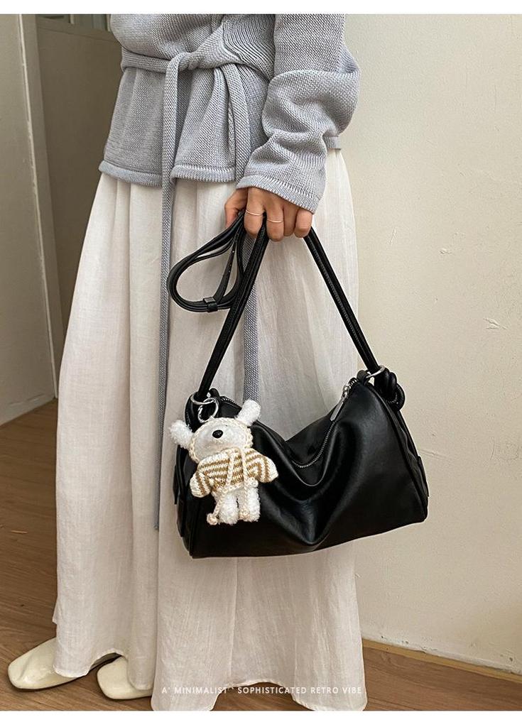 Chic Retro Leather Crossbody Bag: 2026 Summer Collection for Women