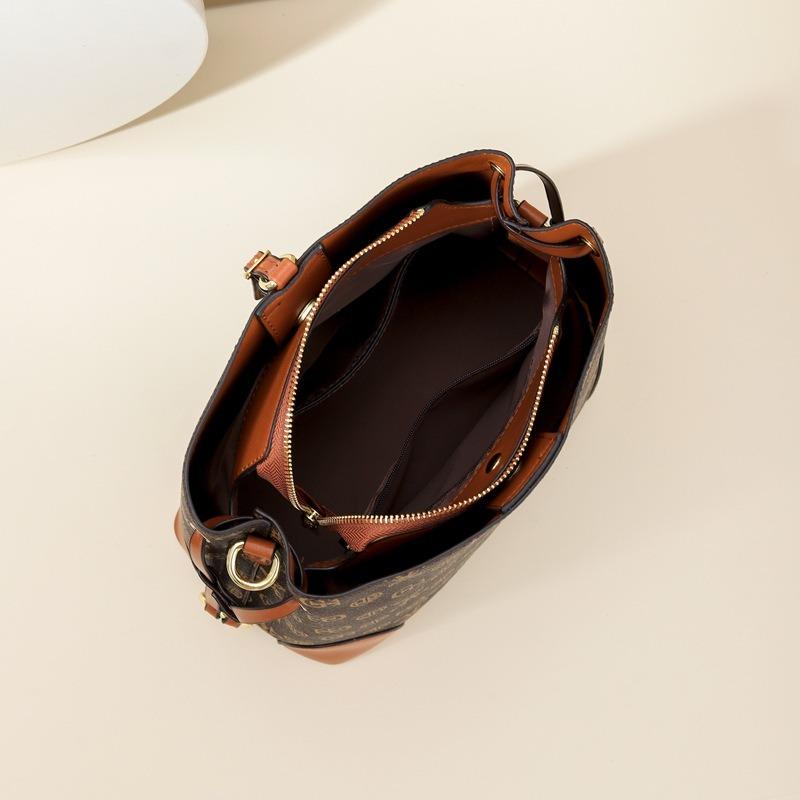 Spring and summer new women's bags, letter retro printing, portable bucket bag, high-end contrasting color tote bag, shoulder messenger bag.