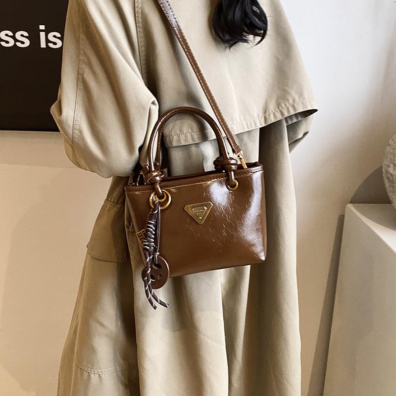 Handbag New Fashion Casual Versatile Shoulder Bag Commuter Women's Bag