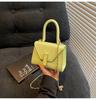 Temperament Fashion Casual Women's 2025 New Summer Texture Solid Color Chain One Shoulder Crossbody Portable Small Square Bag