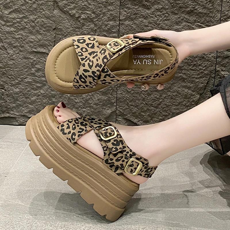 Fashion 8CM New Summer Wedges Sandals Ladies Beach Slippers High Heels Sandals Women Casual Platform Chunky Flip-Flops Sandalias Mujer