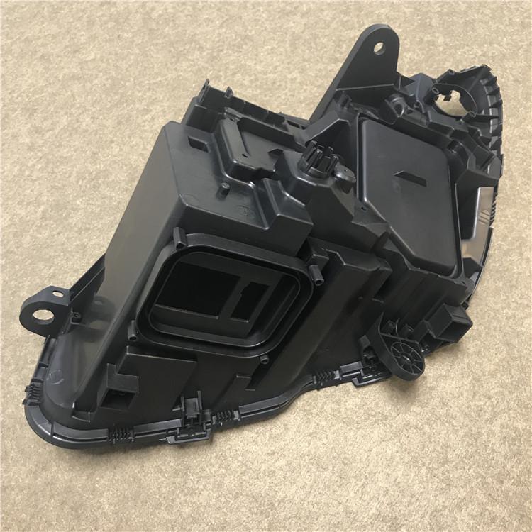 Qashqai 08-14 Headlight Back Shell: Black Plastic Lamp Holder Base