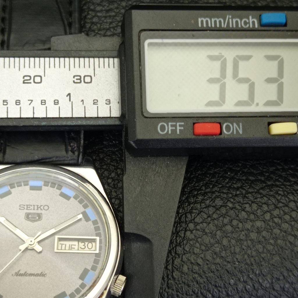 Seiko 5 AUTOMATIC 7009A JAPAN MENS VINTAGE GREY COLOR DIAL WATCH A701567-5 R206b-a701567