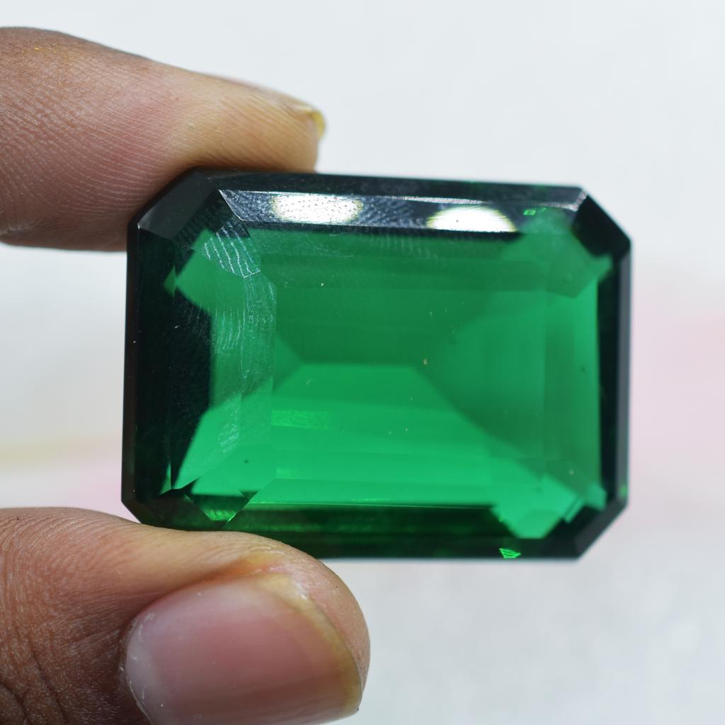 Green Emerald 71.45 Ct Lab-Created Emerald Shape Loose Gemstone