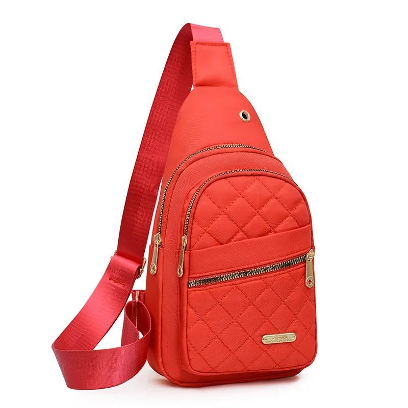 Nylon Sling Quilted Chest Bag with Gold Zipper, Multi Pocket Crossbody Bags for Women Men Daily Casual Travel Outdoor Sport Bag