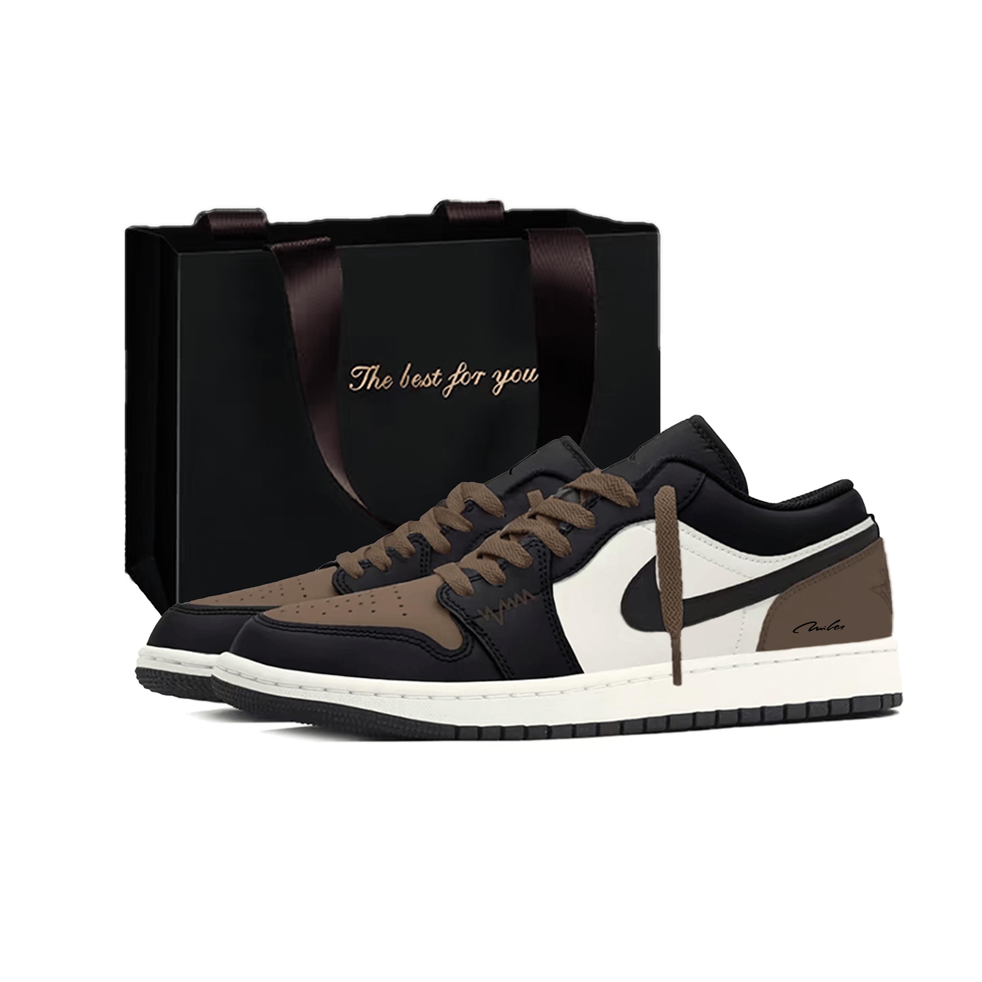 

Jordan Air Jordan 1 Abrasion Resistant Breathable Low top Vintage Basketball Shoes Men s Black White Brown 553558-081(Team1820-LD) 44