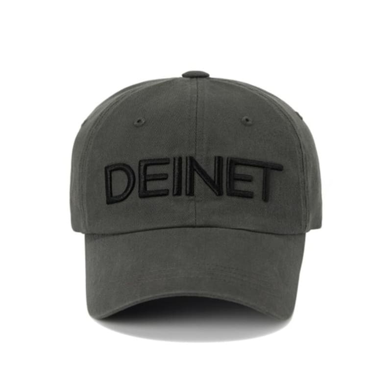 

DEINET DEINET LOGO CAP IN CHARCOAL FREE