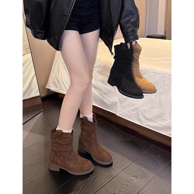 Retro round head short boots women's 2025 autumn new fashion versatile casual medium tube pleated western pile Martin boots