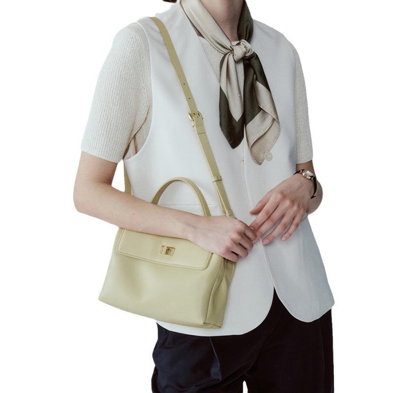 Spring and summer new first-layer soft cowhide commuter bag portable shoulder retro simple large-capacity oblique span women's bag