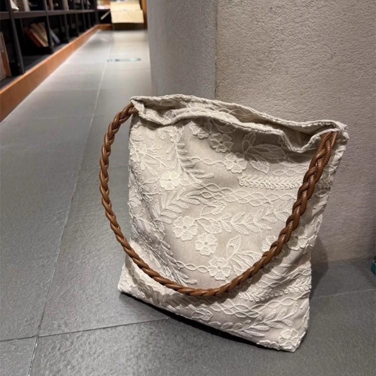 Shoulder armpit bag retro embroidered cloth bag texture mini handbag wooden bead handbag