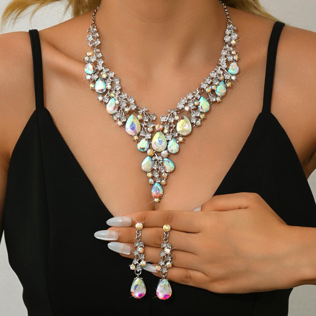 Hot selling necklace, earring set, wedding dress accessories, new foreign trade source in Europe and America