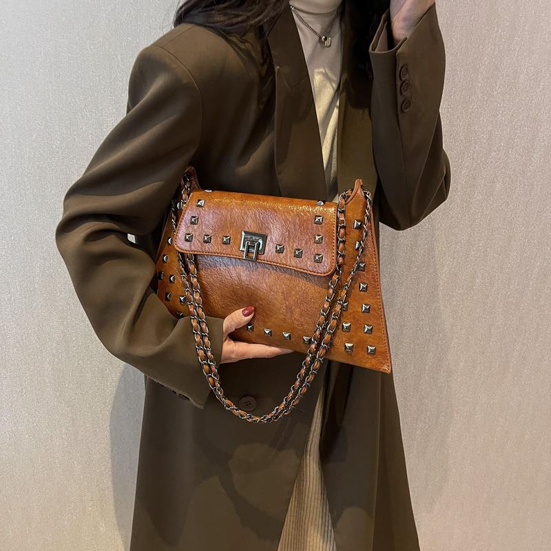 Hot Sale Retro Underarm Bag Women's Niche Fashion One Shoulder Crossbody Women's Bag Chain Rivet Bag Underarm Bag