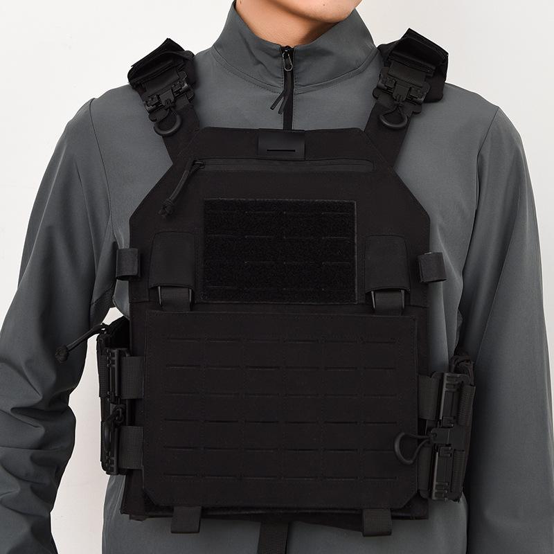 Tactical Quick-Release Breathable Combat Vest - Multi-Functional, Wear-Resistant Outdoor Military Gear No attachments, no stab-resistant liner