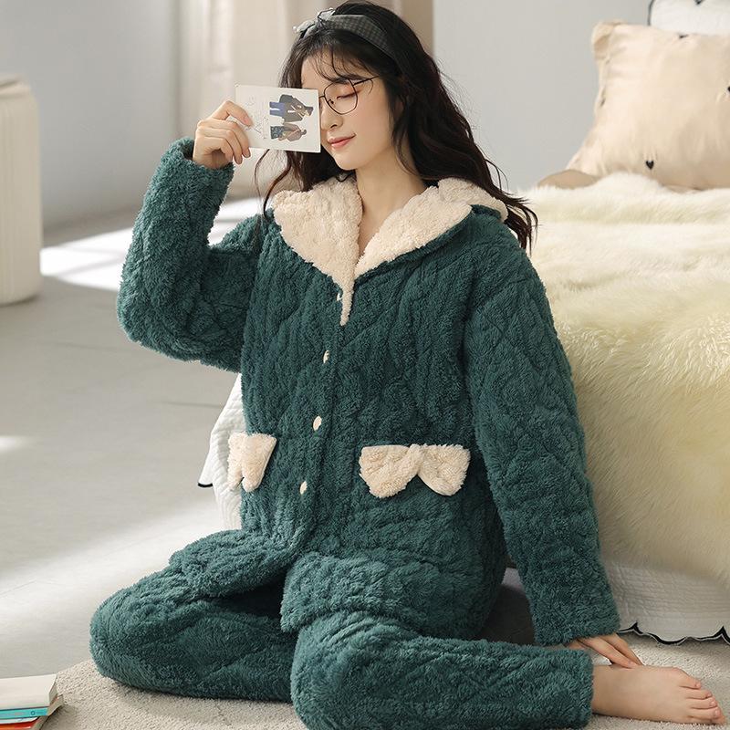 Coral Velvet Quilted Pajamas Women's Winter Three Layer Thick and Fleece Home Wear Women's Winter Flannel Thermal Set