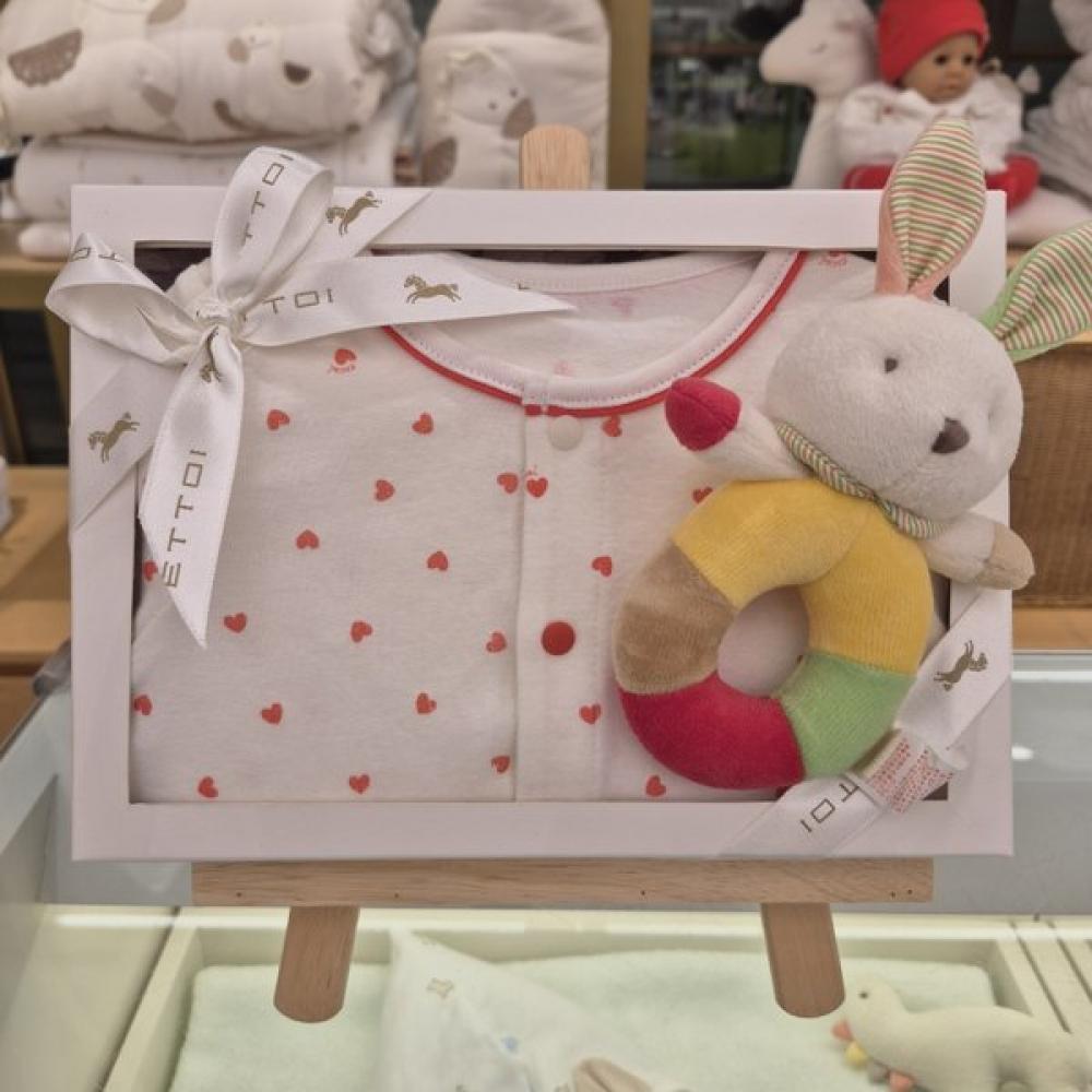 Ettoi 26 S S New Arrival Baby Gift Set Slim bodySuit Rattle Hari 7th Short Sleeve 6M