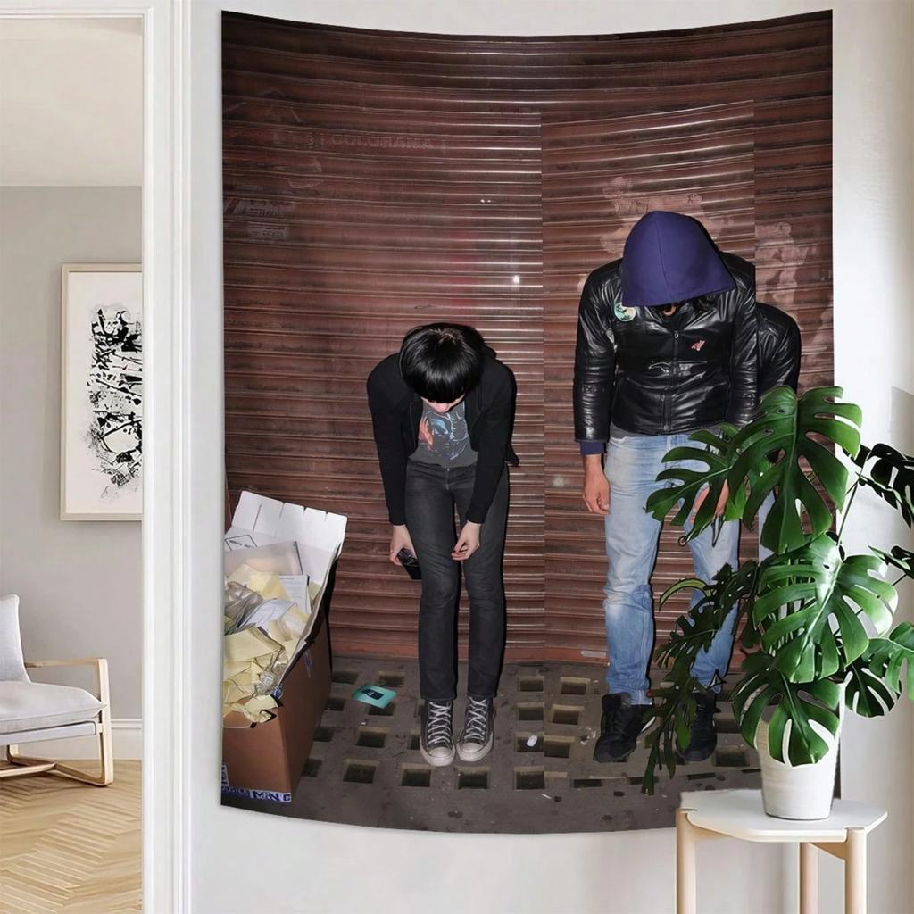 2-Person Posing Street Vibe Tapestry 1 Pc Background Cloth Wall Decor Hanging Tapestry Suitable For Living Room Bedroom Decor