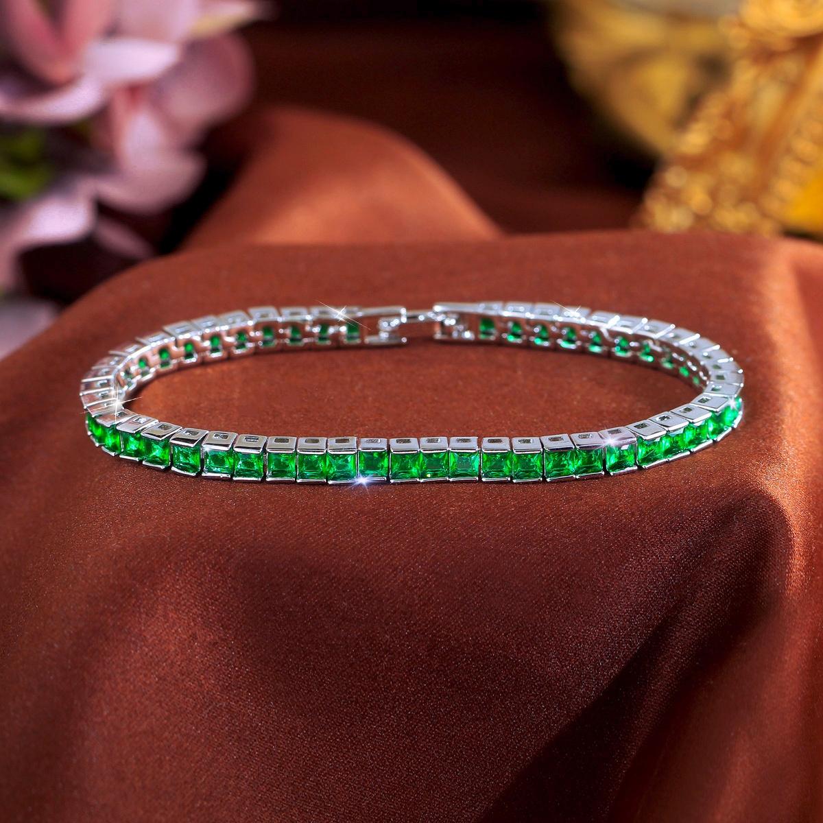 

Pera CZ Tennis Bracelets Silver Color Green Square CZ Chain Bangles for Women Men Hip Hop Bling Homme Fashion Jewelry B124