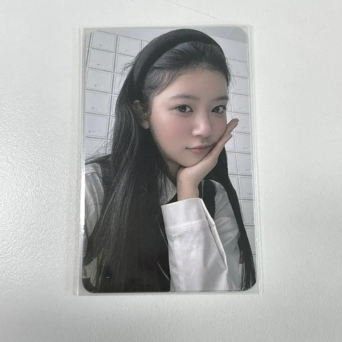 

Eyelet Mocha Super Realme Magnetic Soundwave Luck Lucky Draw Photocard