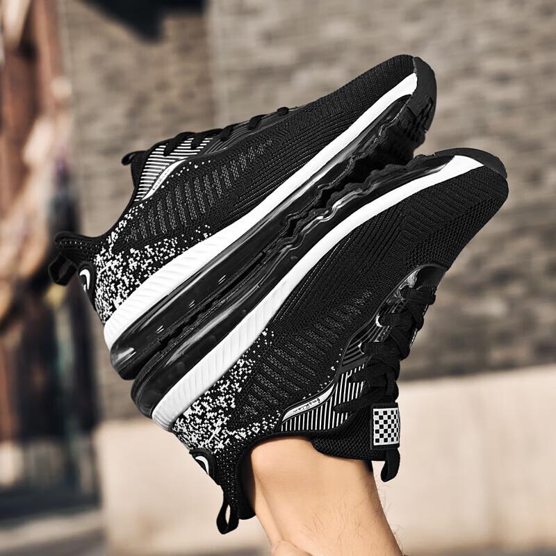 Marathon Men's Shoes 2025 New Summer Mesh Breathable Air Cushion Sports Shoes Ultra-light Shock Absorption Senior High School Entrance Examination Ru