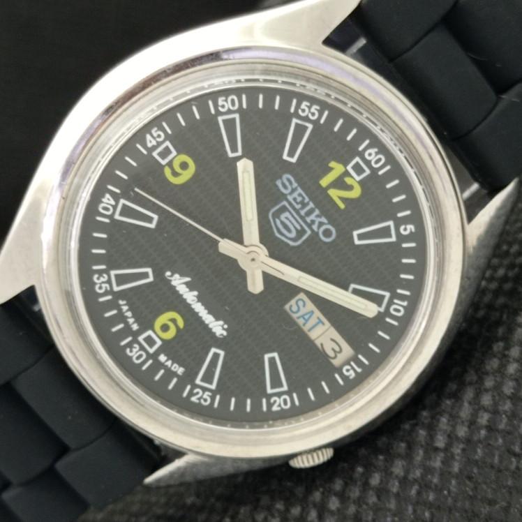 

USED VINTAGE SEIKO 5 AUTOMATIC 7009A JAPAN MENS D/D BLACK WATCH 608k-a317321-2 SKU608k-a317321