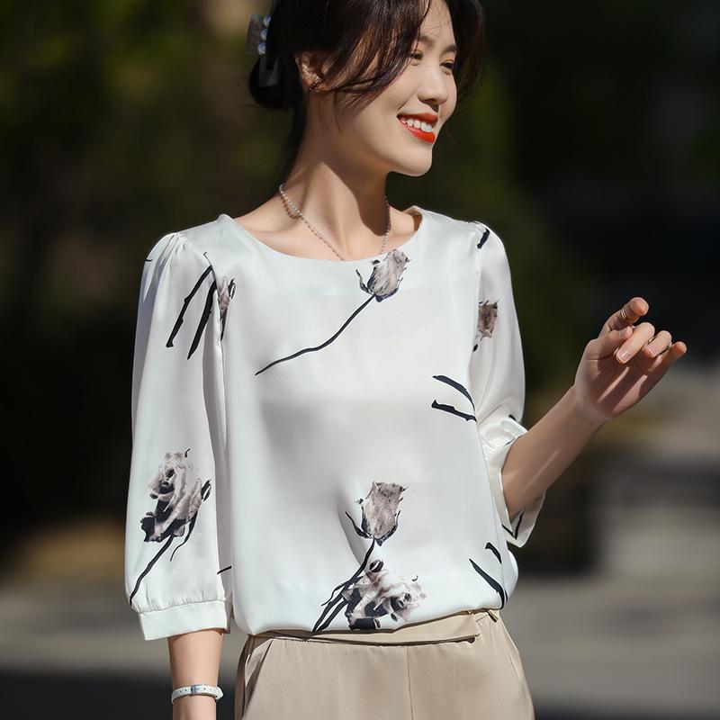 

Летний темперамент с круглым вырезом и рукавами до локтя, новый свободный зарубежный универсальный топ с рукавами три четверти M