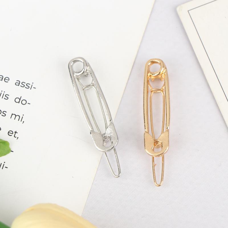 2Pcs Punk Personalized Punk Minimalist Girl Hairpin Hair Accessories Snap-On Side Clips Bangs Clips