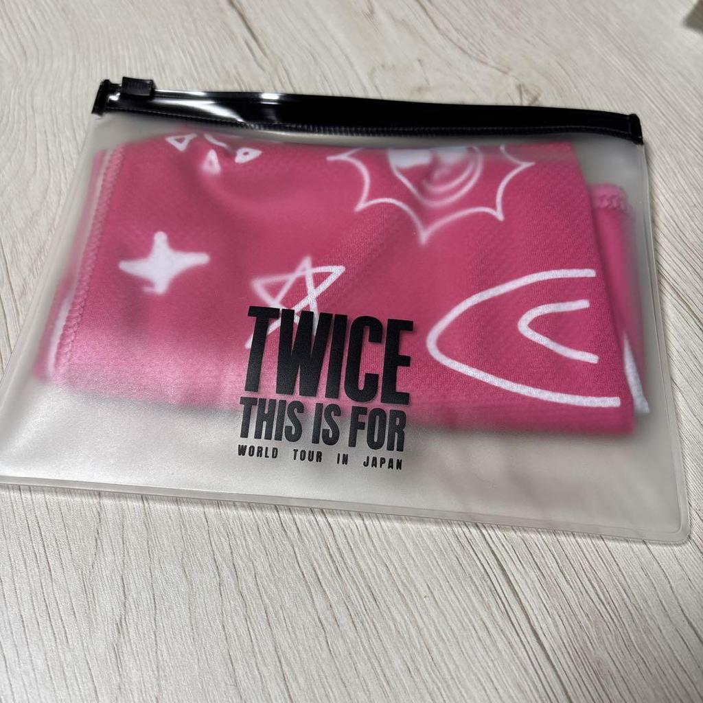 [USED] TWICE THIS IS FOR World Tour Tokyo Performance Upgrade Bonus