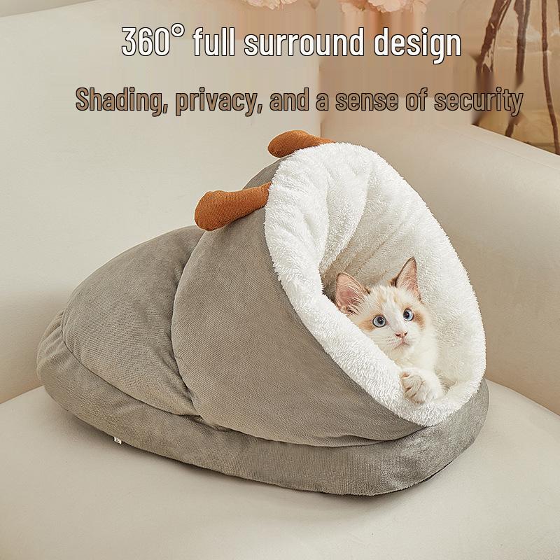 Plush Winter Warm Pet Nest: Cozy Cat & Dog Slippers, Large Space Dog House, Thickened for Comfort.