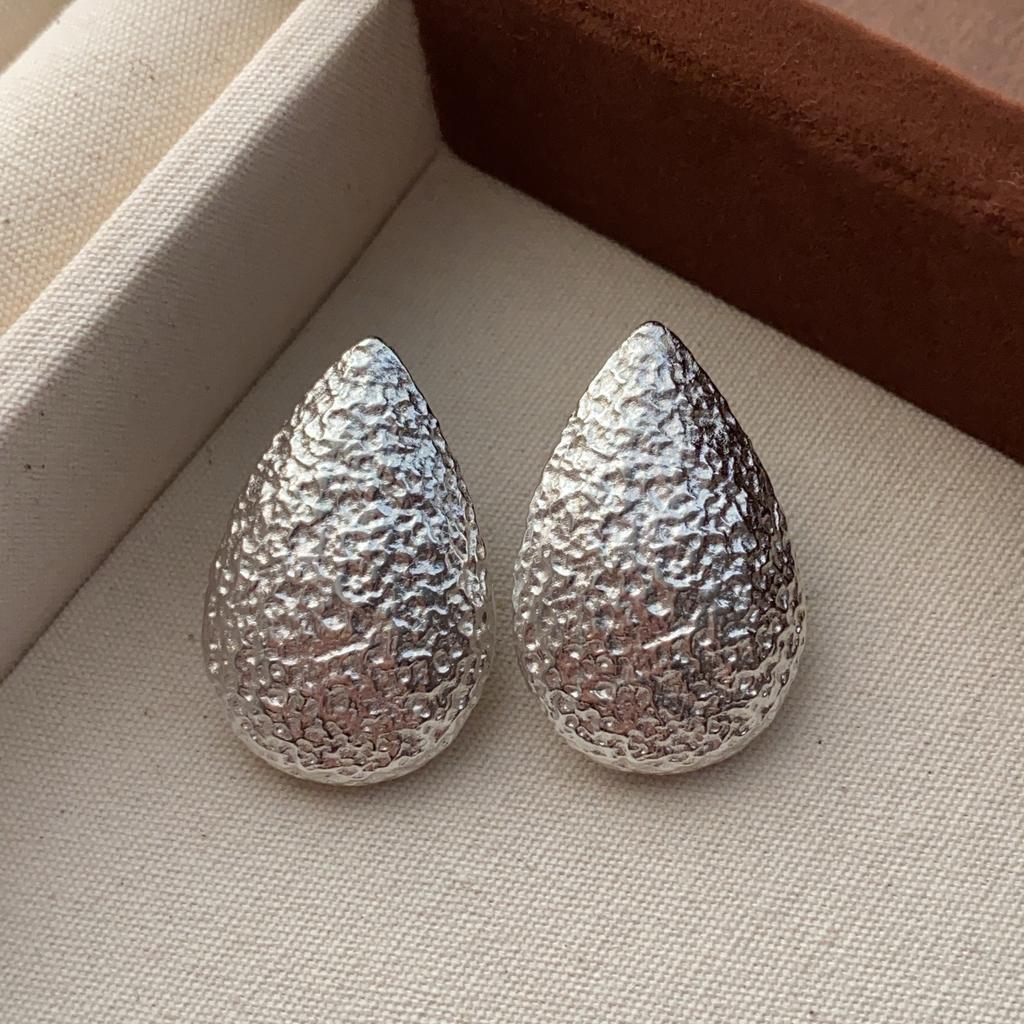 Ancient Gold and Silver Three-dimensional Water Drop Stud Earrings, Unique Hammer Texture Earrings, Earrings.