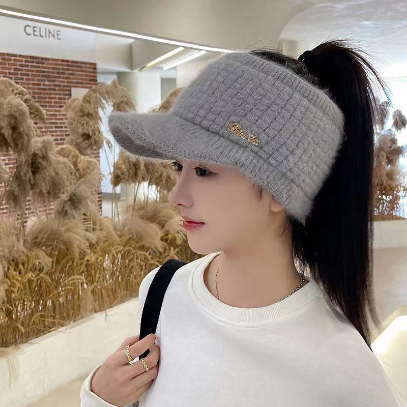 Autumn and Winter Ear Protection Plus Velvet Warm Empty Top Hat with Ponytail and Fashionable Baseball Cap Versatile Women's Cotton Hat New