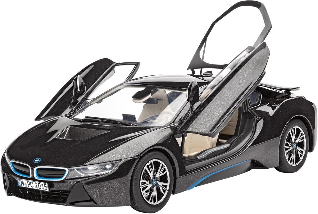 German Revell scale BMW i8 plastic model 1/24