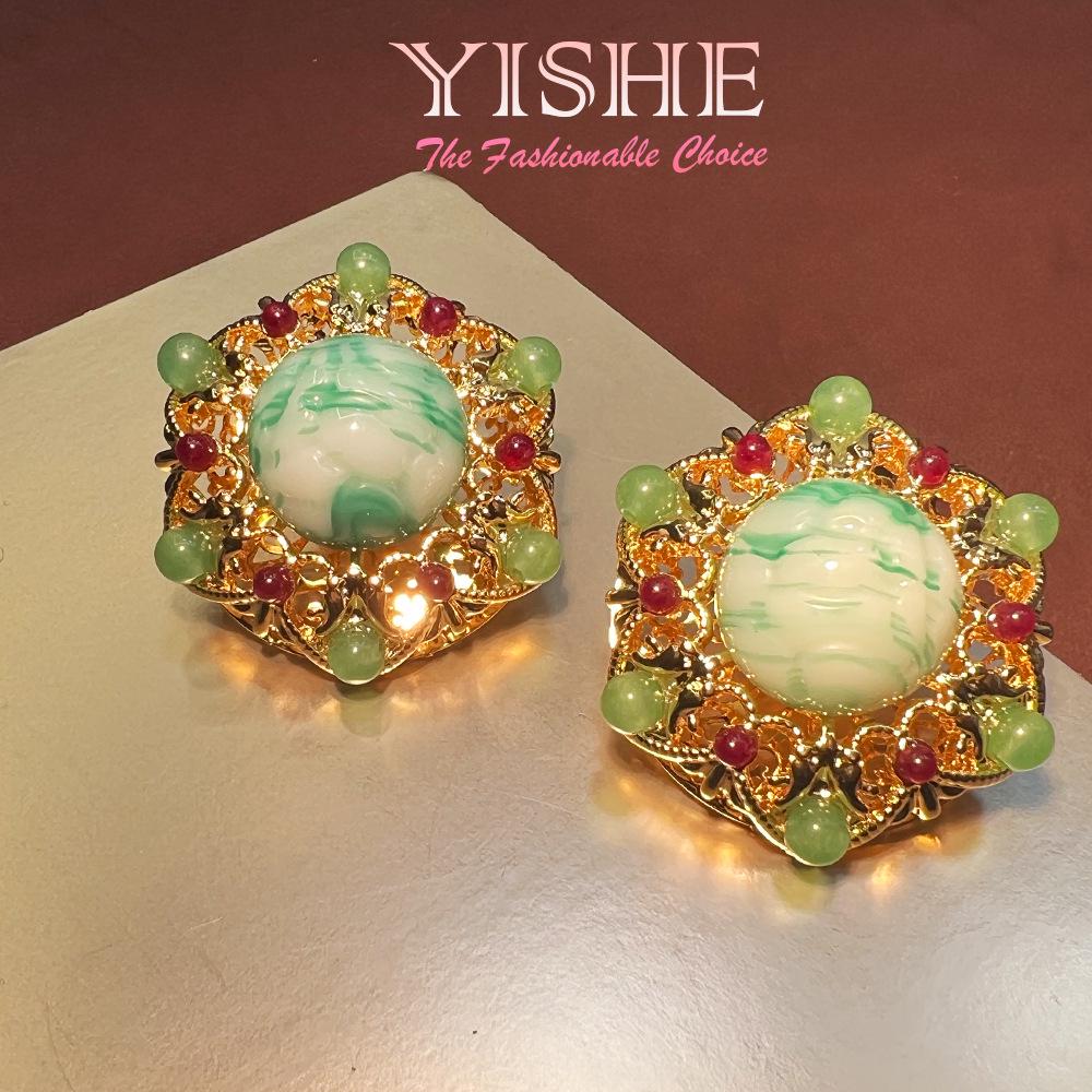 

Elegant Vintage Court-Style Emerald Green Glass & Natural Stone Earrings
