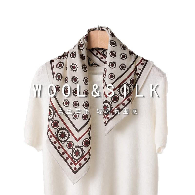 Vintage Polka Dot Rice Brown Flower Silk Wool Silk Scarf Double-sided Printing Old Money Style Fashion Casual Silk Shawl Square Scarf