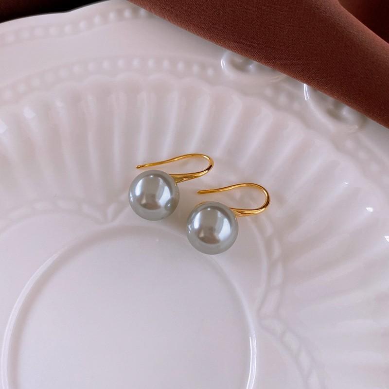 Silver Needle Diamond Pearl C-Shaped Earrings French Retro Premium Temperament Earrings Personality Light Luxury Earrings Women