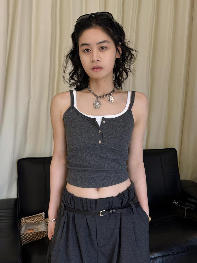 Louvre Spring Double Strap Buttoned Camisole Slimming Top