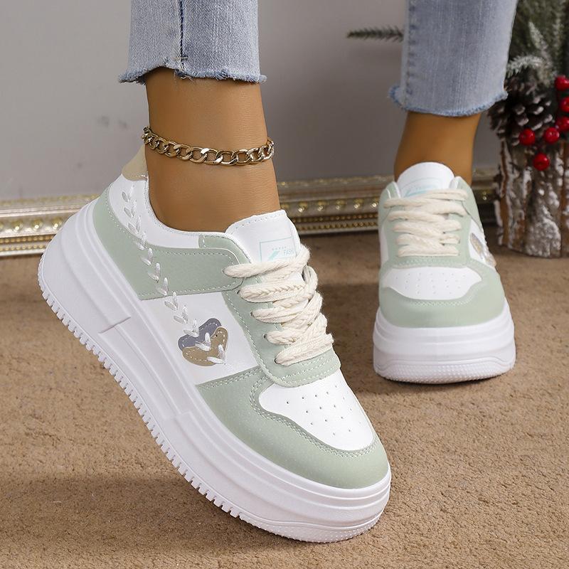 INS Korean Style White Shoes for Women  Spring New Student Easy to Match Sports Board Shoes for Women Street Shooting Internet-Famous Casual Shoes