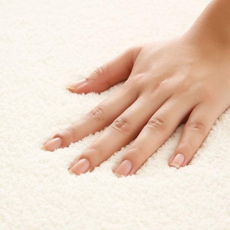 Thickened Non-slip Cartoon Style Imitation Cashmere Carpet for Living Room, Bedroom, or Cloakroom