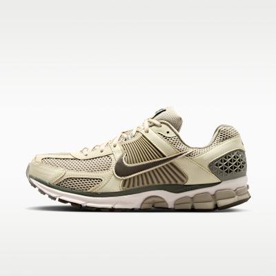 Nike Zoom Vomero 5  Desert Khaki Classic Olive Dark Hazel  42