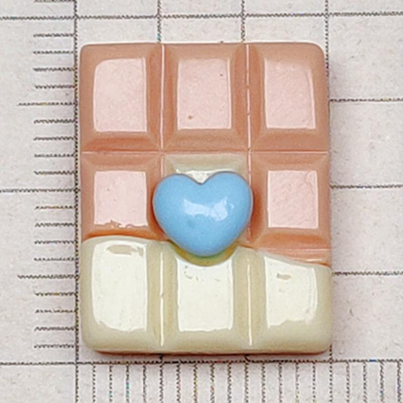 

30 Pcs Latest Cute Animation Vivid Heart Shaped Chocolate Resin Scrapbook Diy Jewellery Hairpin Decorate Accessories Craft A109
